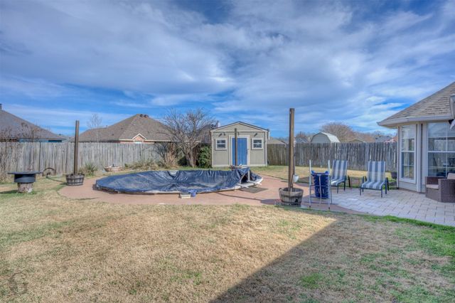 5861 Bluebonnett Drive, Bossier City, LA 71112