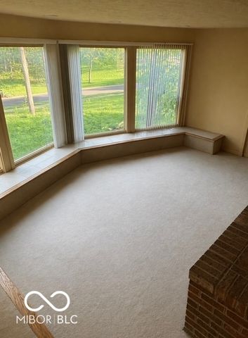 8734 Log Run Drive N, Indianapolis, IN 46234