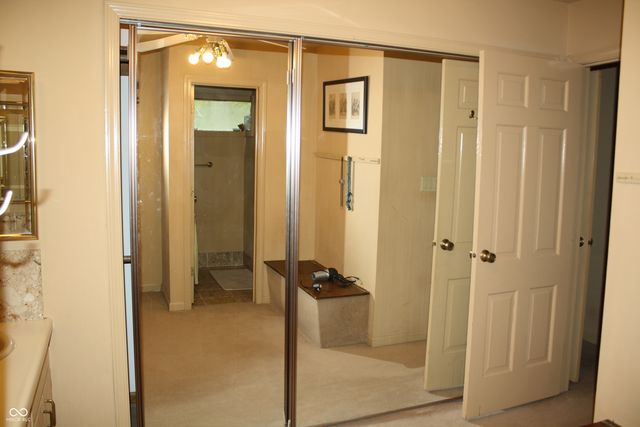 8734 Log Run Drive N, Indianapolis, IN 46234