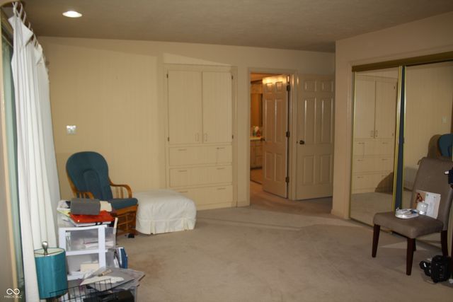 8734 Log Run Drive N, Indianapolis, IN 46234