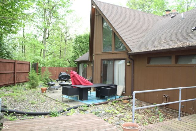8734 Log Run Drive N, Indianapolis, IN 46234