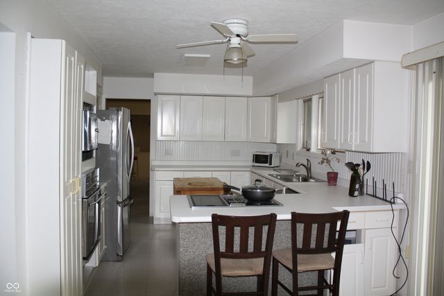 8734 Log Run Drive N, Indianapolis, IN 46234