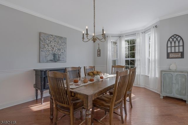 2 Saunders Ln, Mount Olive Twp., NJ 07840