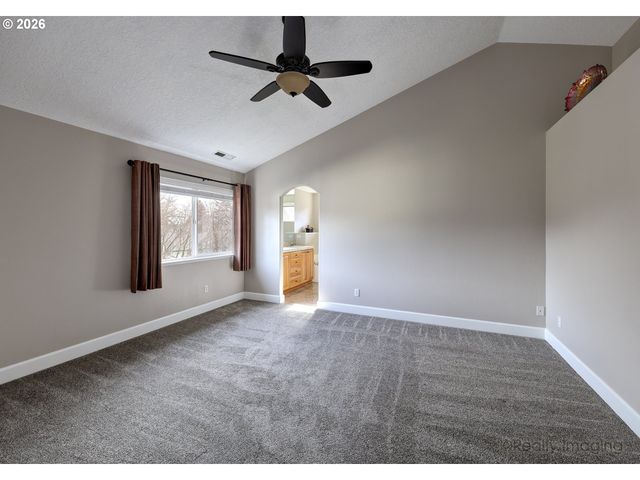 2207 Ne 154th Ave, Vancouver, WA 98684