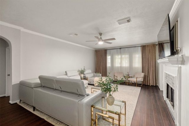 16811 Colony Terrace Drive, Sugar Land, TX 77479