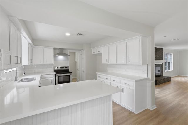 17519 Butte Creek Road, Houston, TX 77090