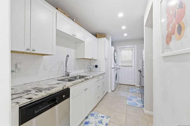 185 Terrell Rd Apt 301, San Antonio, TX 78209