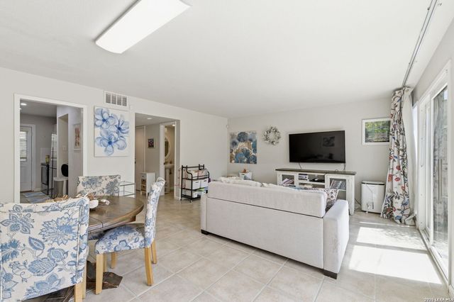 185 Terrell Rd Apt 301, San Antonio, TX 78209