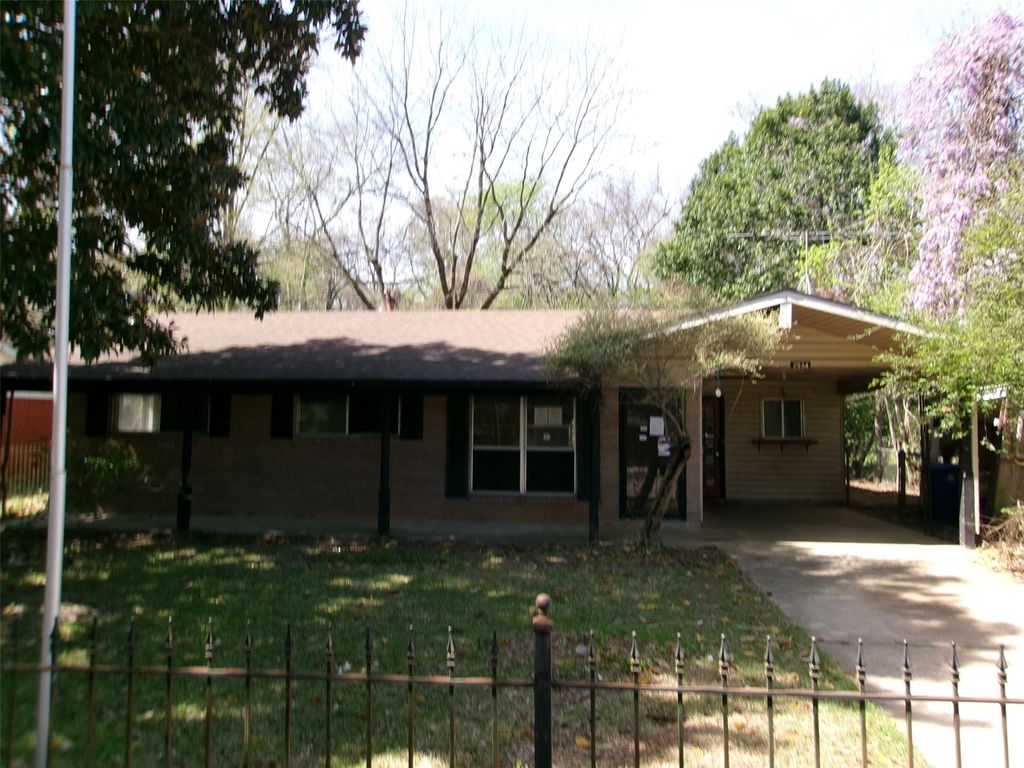 2534 Mecom Drive, Shreveport, LA 71104
