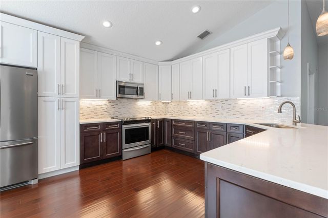 15 TANGLEWOOD COURT, Palm Coast, FL 32137