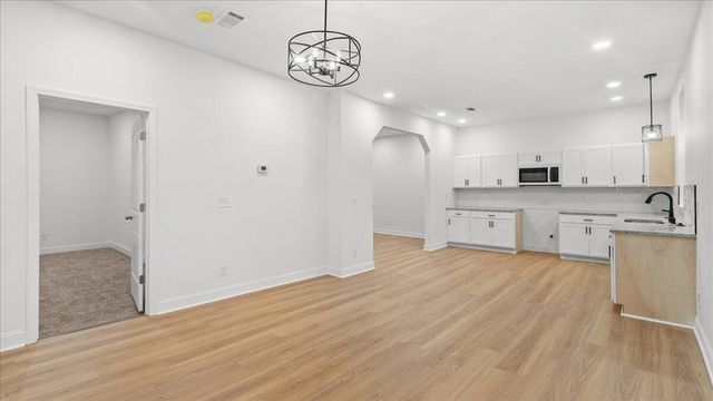 612 John, Hattiesburg, MS 39401