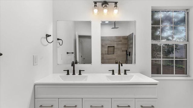612 John, Hattiesburg, MS 39401