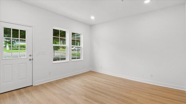 612 John, Hattiesburg, MS 39401