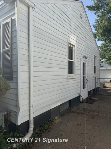 658 East Coy Avenue, Hazel Park, MI 48030