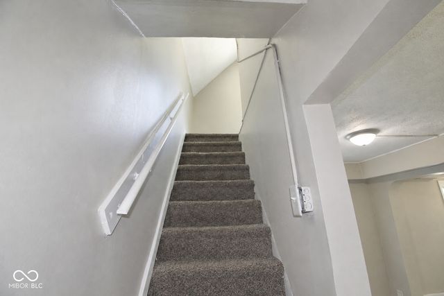 2626 E Brookside Avenue, Indianapolis, IN 46218
