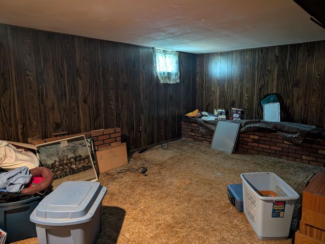6521 Arkansas Avenue, Hammond, IN 46323