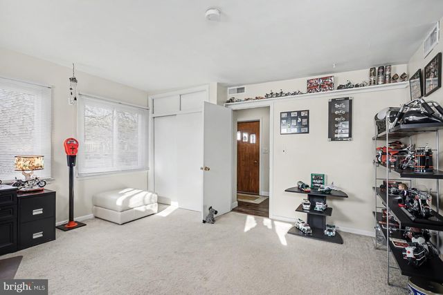 53 S FRANKLIN ST, Dallastown, PA 17313