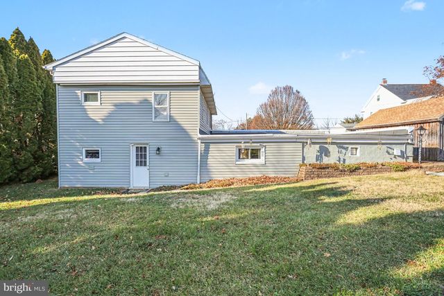 53 S FRANKLIN ST, Dallastown, PA 17313