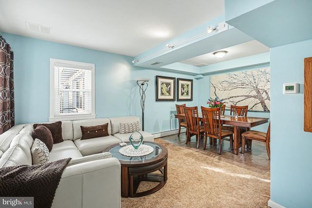 53 S FRANKLIN ST, Dallastown, PA 17313