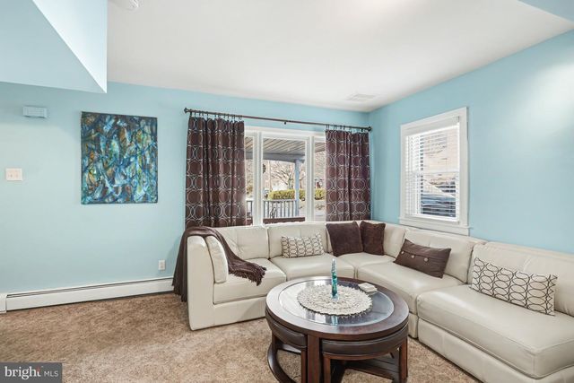 53 S FRANKLIN ST, Dallastown, PA 17313