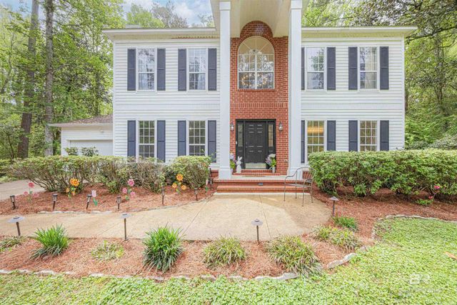 679 Ridgewood Drive, Daphne, AL 36526