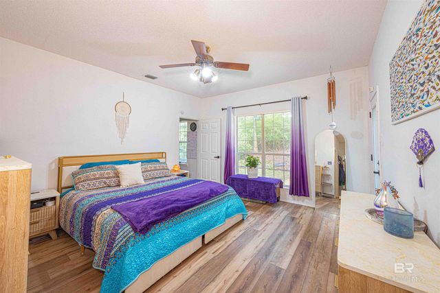 679 Ridgewood Drive, Daphne, AL 36526