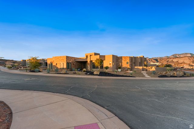 4868 N LONG SKY DR, St. George, UT 84770
