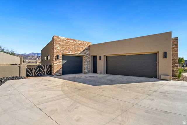 4868 N LONG SKY DR, St. George, UT 84770