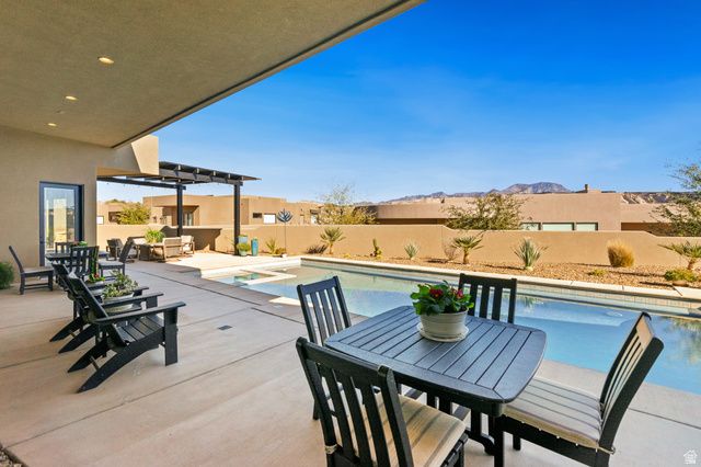 4868 N LONG SKY DR, St. George, UT 84770