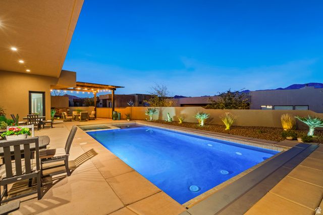 4868 N LONG SKY DR, St. George, UT 84770