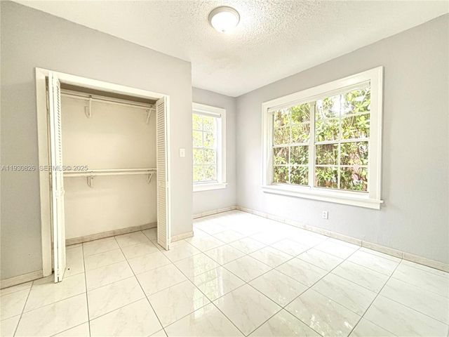 1654 SW 14th Ter 1, Miami, FL 33145