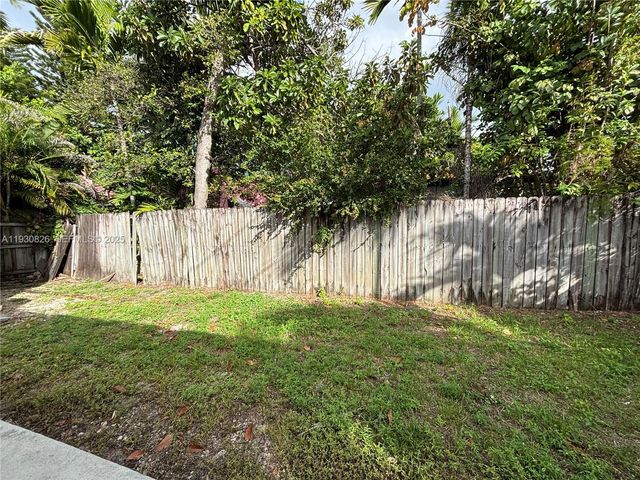 1654 SW 14th Ter 1, Miami, FL 33145
