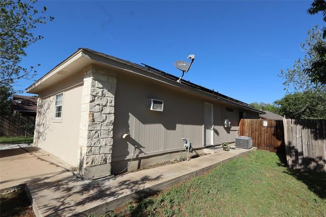 7003 Apperson ST, Del Valle, TX 78617