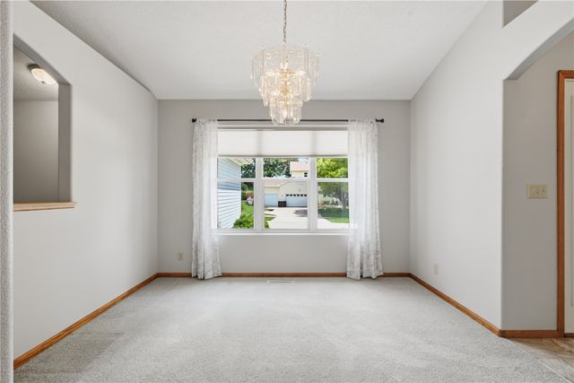 4165 Deer Valley Drive, Marion, IA 52302