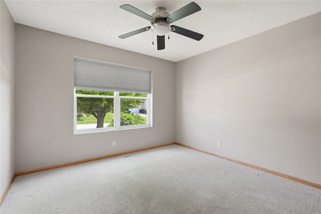 4165 Deer Valley Drive, Marion, IA 52302