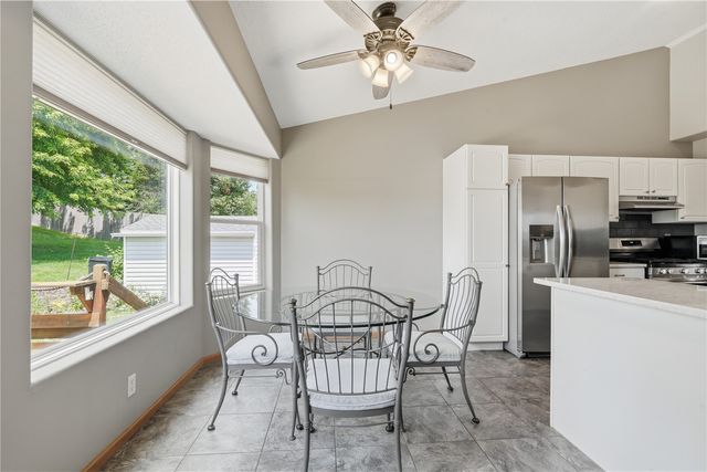 4165 Deer Valley Drive, Marion, IA 52302