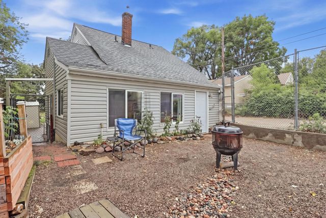 3637 23rd Avenue S, Minneapolis, MN 55407