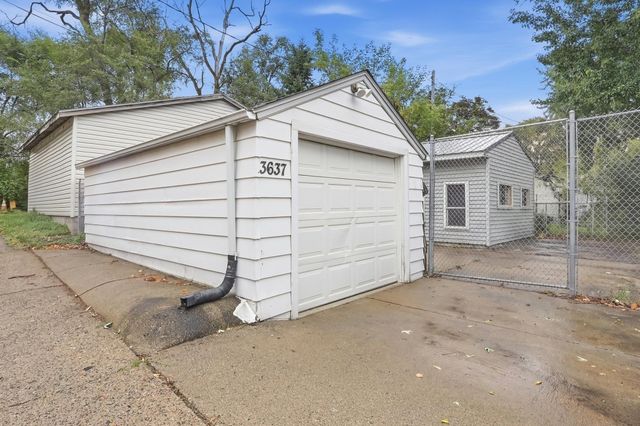 3637 23rd Avenue S, Minneapolis, MN 55407
