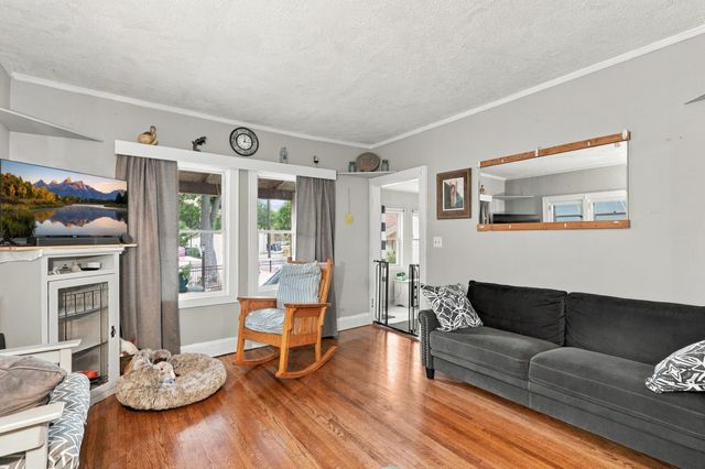 3637 23rd Avenue S, Minneapolis, MN 55407
