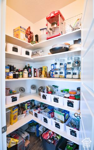 3319 N FALCON WAY, Layton, UT 84040
