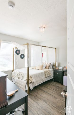 3319 N FALCON WAY, Layton, UT 84040