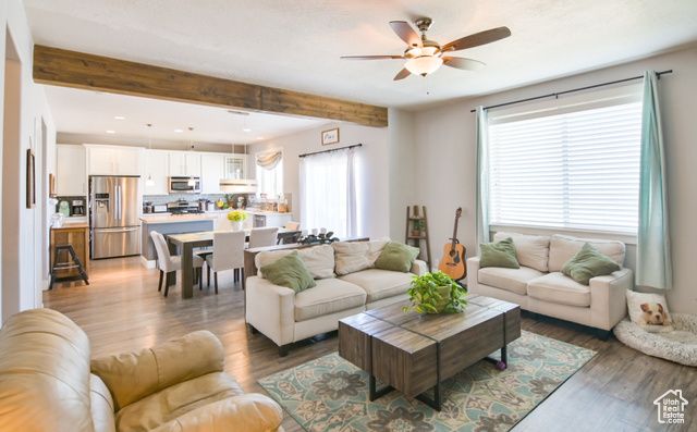 3319 N FALCON WAY, Layton, UT 84040