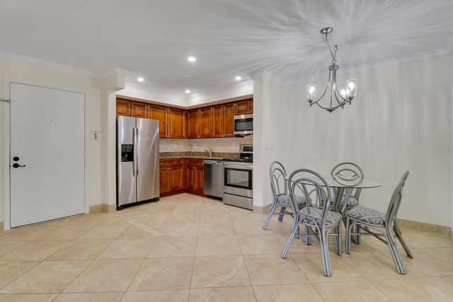 1111 Duncan Circle 104, Palm Beach Gardens, FL 33418