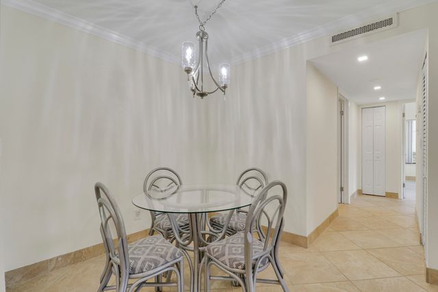 1111 Duncan Circle 104, Palm Beach Gardens, FL 33418