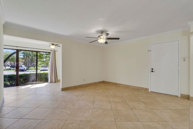 1111 Duncan Circle 104, Palm Beach Gardens, FL 33418