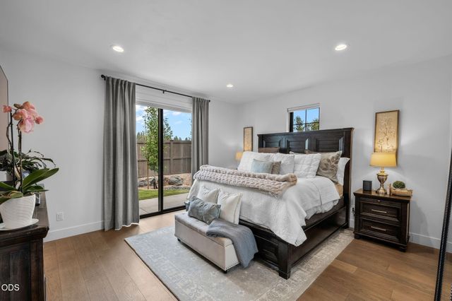 2631 NW Waymaker Court, Bend, OR 97703