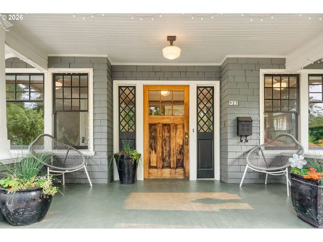 923 Se Lambert St, Portland, OR 97202