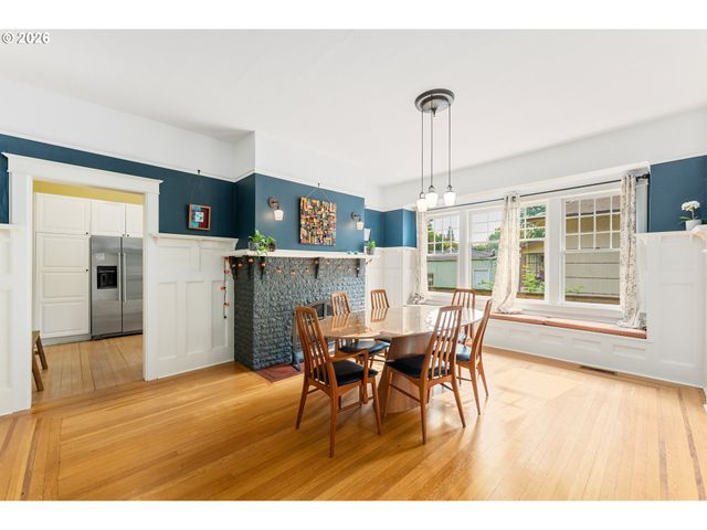 923 Se Lambert St, Portland, OR 97202