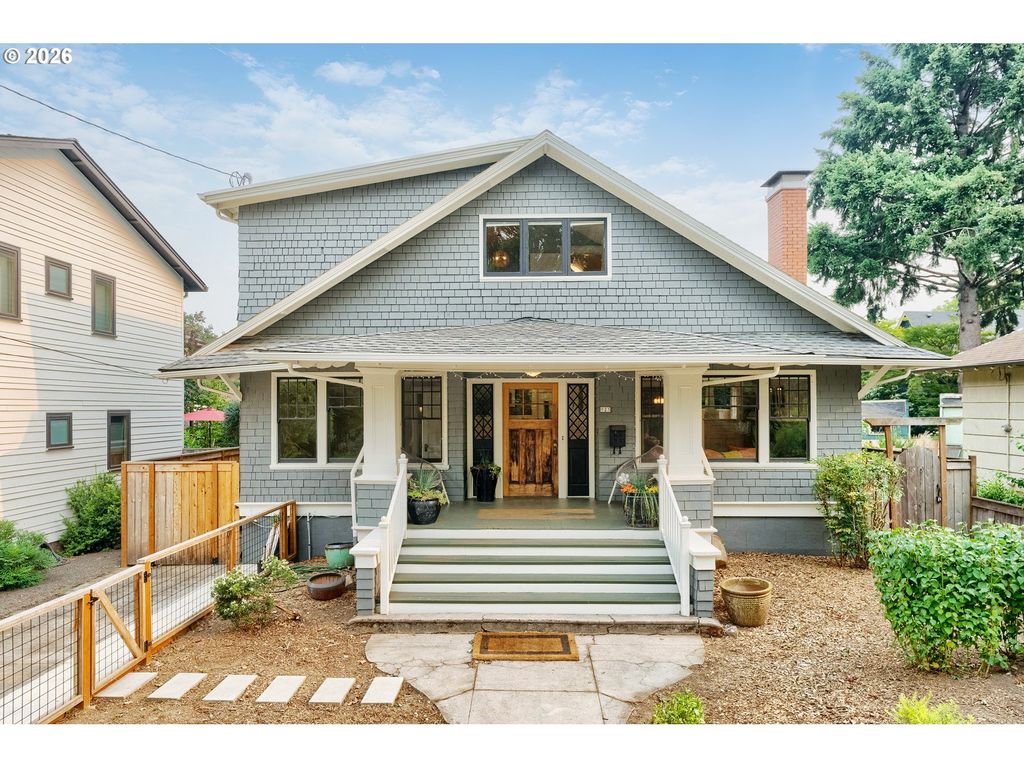 923 Se Lambert St, Portland, OR 97202
