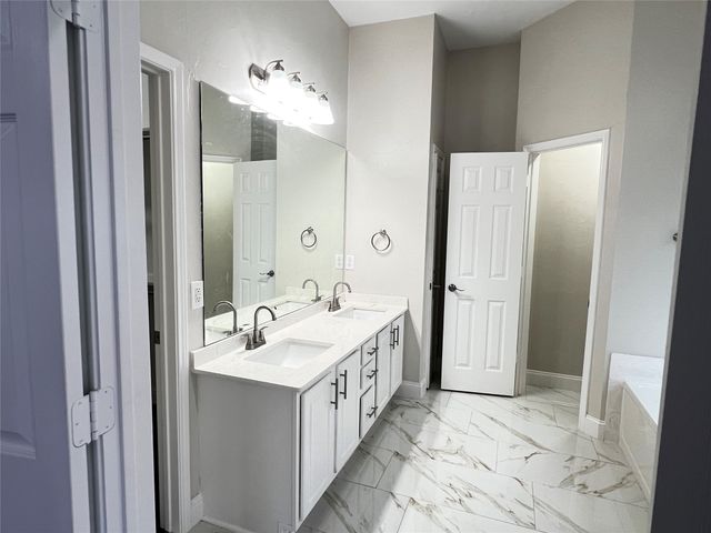 2505 Hunters Run Drive, Plano, TX 75025
